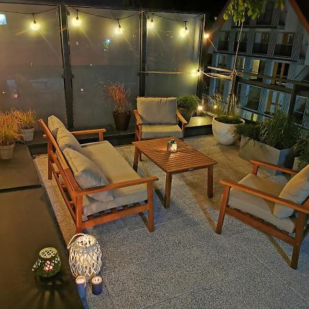 Trident Apartment III กดัญสก์ ภายนอก รูปภาพ