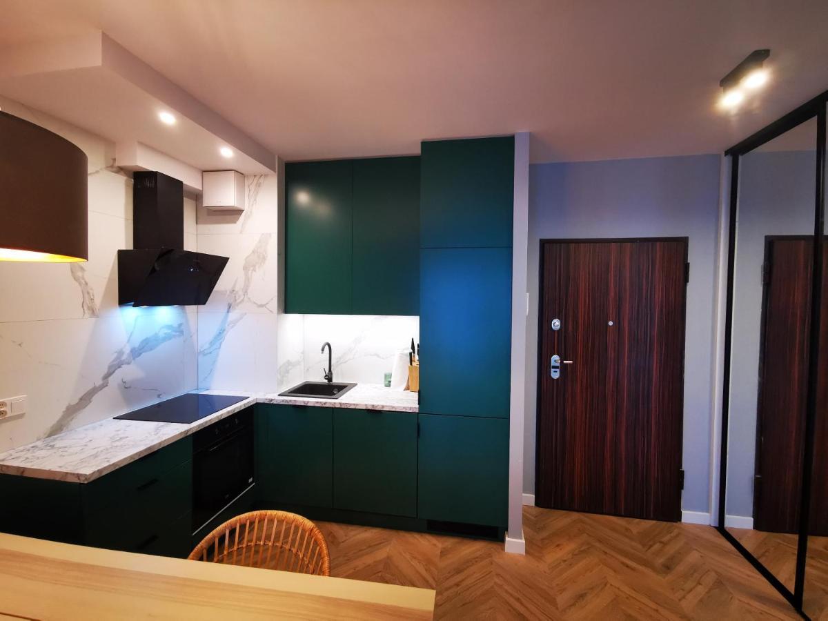 Trident Apartment III กดัญสก์ ภายนอก รูปภาพ