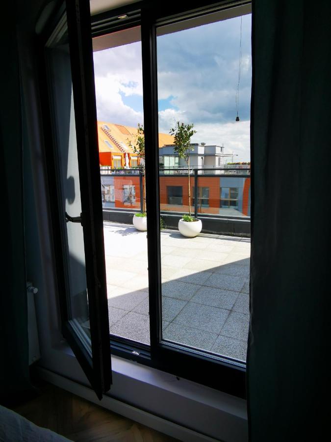 Trident Apartment III กดัญสก์ ภายนอก รูปภาพ